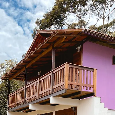 Chales Requinte Em Pedra Azul Exterior photo